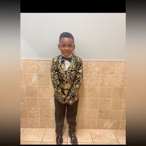Boys Blazer Set, shirt and and pants included